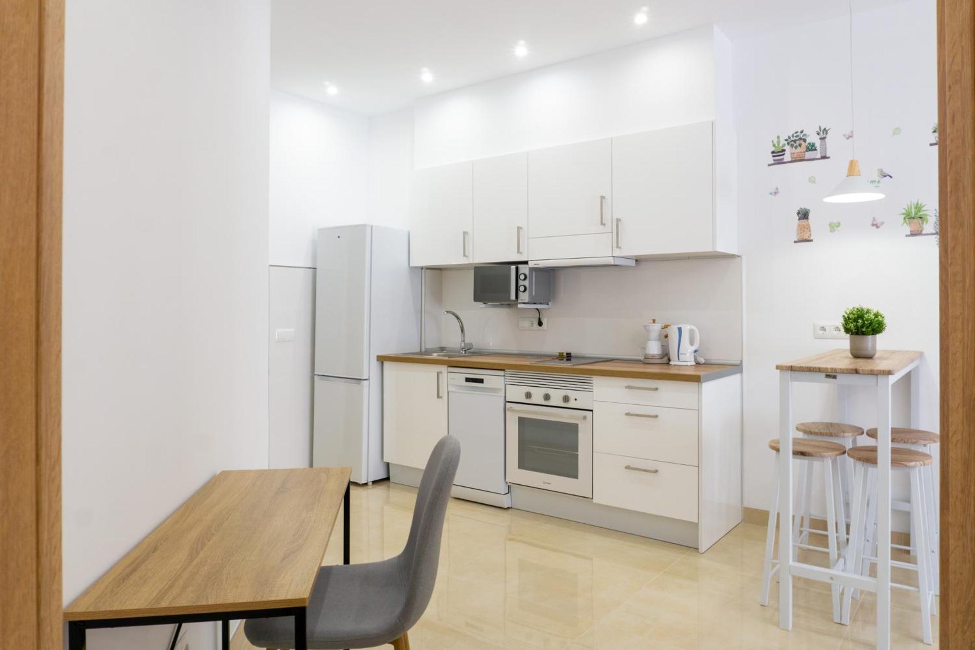 New Style Apartment Малага Екстериор снимка