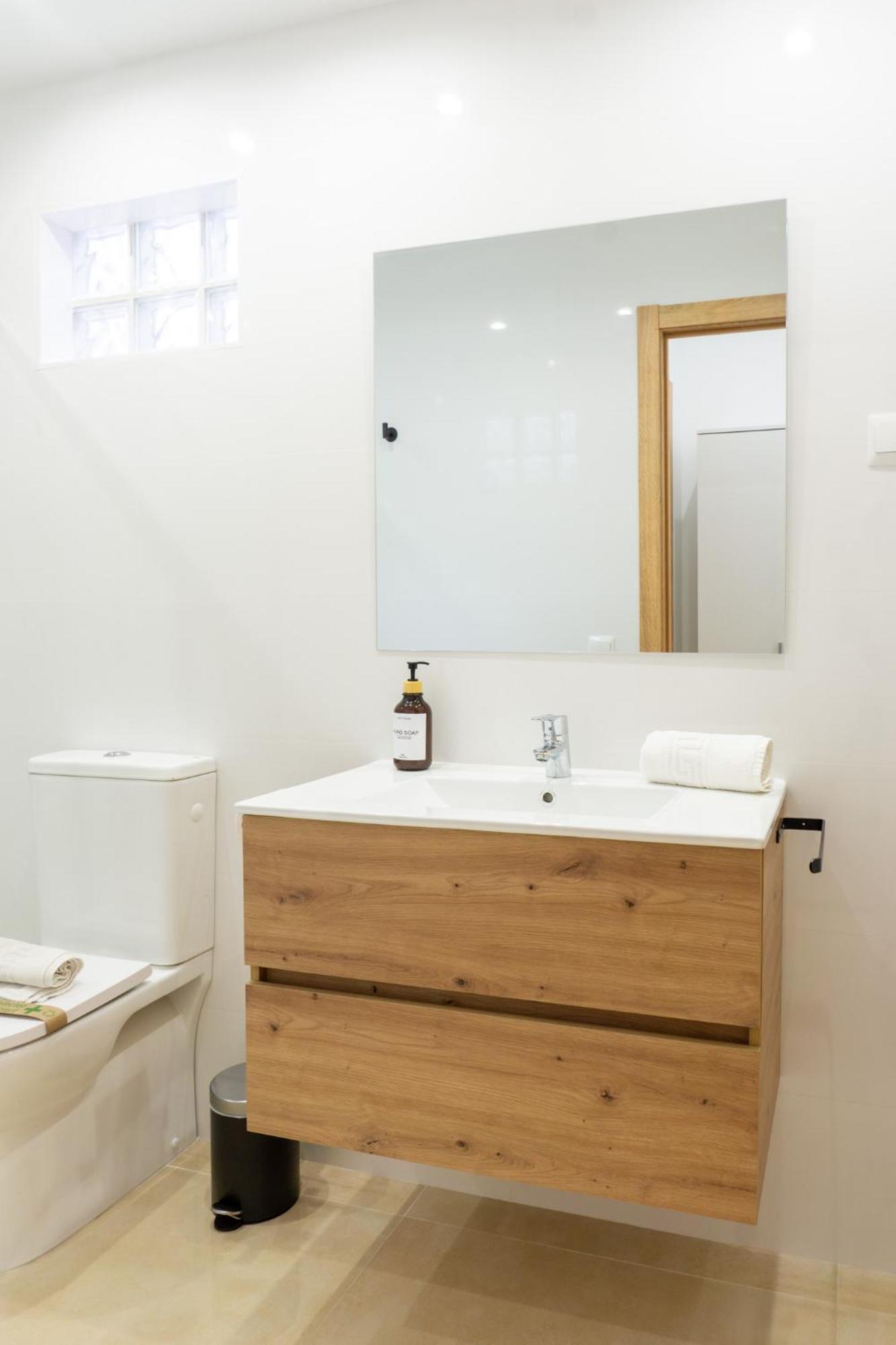 New Style Apartment Малага Екстериор снимка